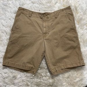 Old Navy Tan Shorts 33 Preppy Style